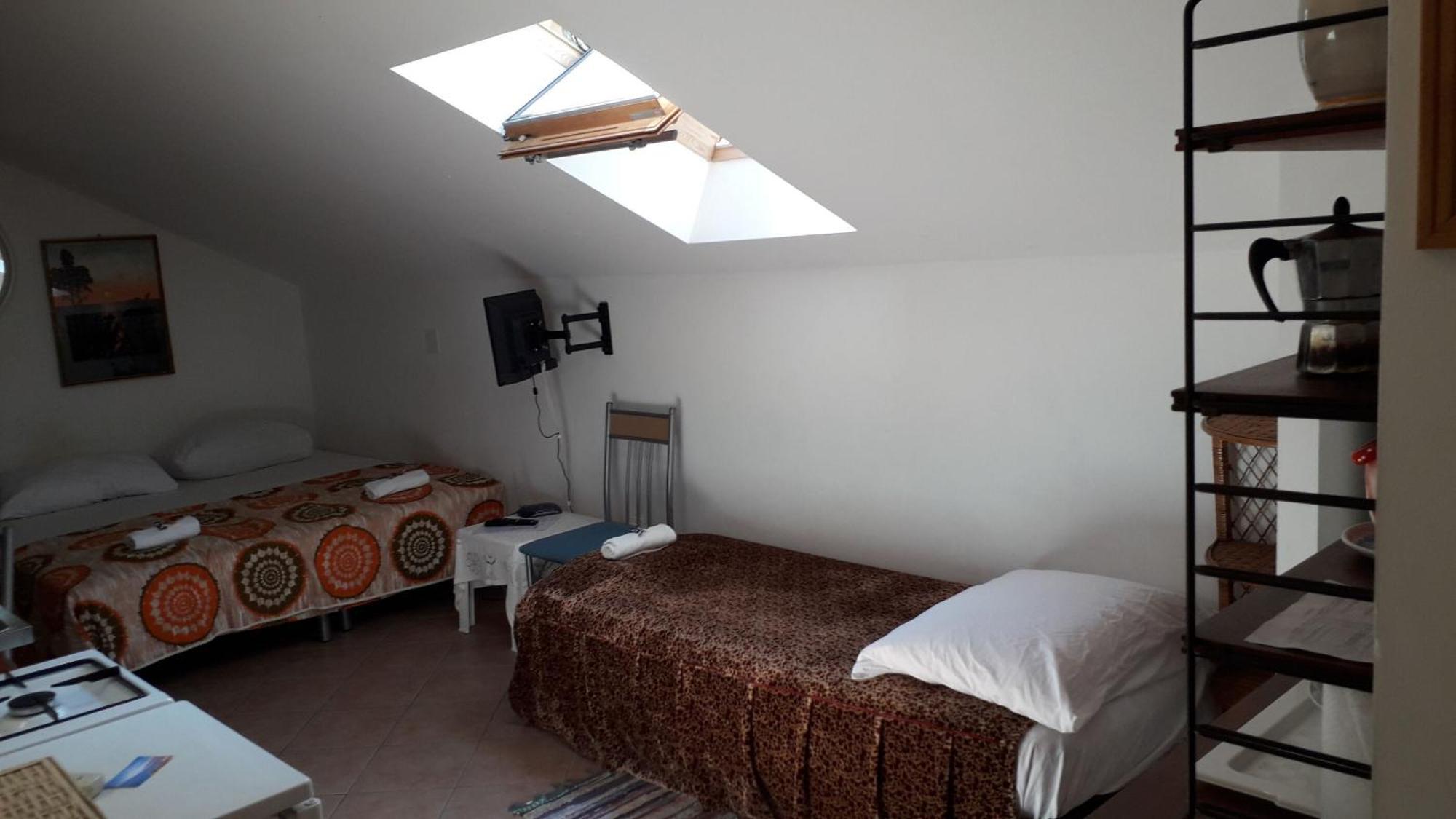 Apartments Marija - 50M From Beach Zaton  Eksteriør billede