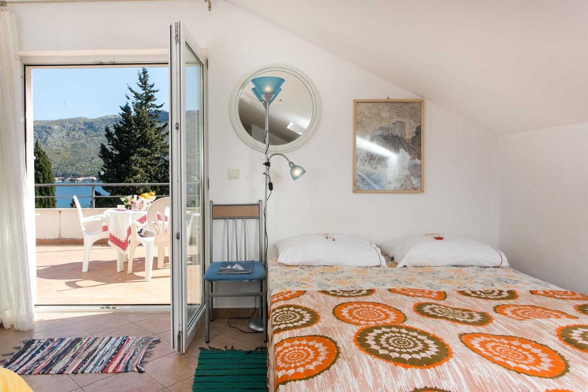 Apartments Marija - 50M From Beach Zaton  Eksteriør billede
